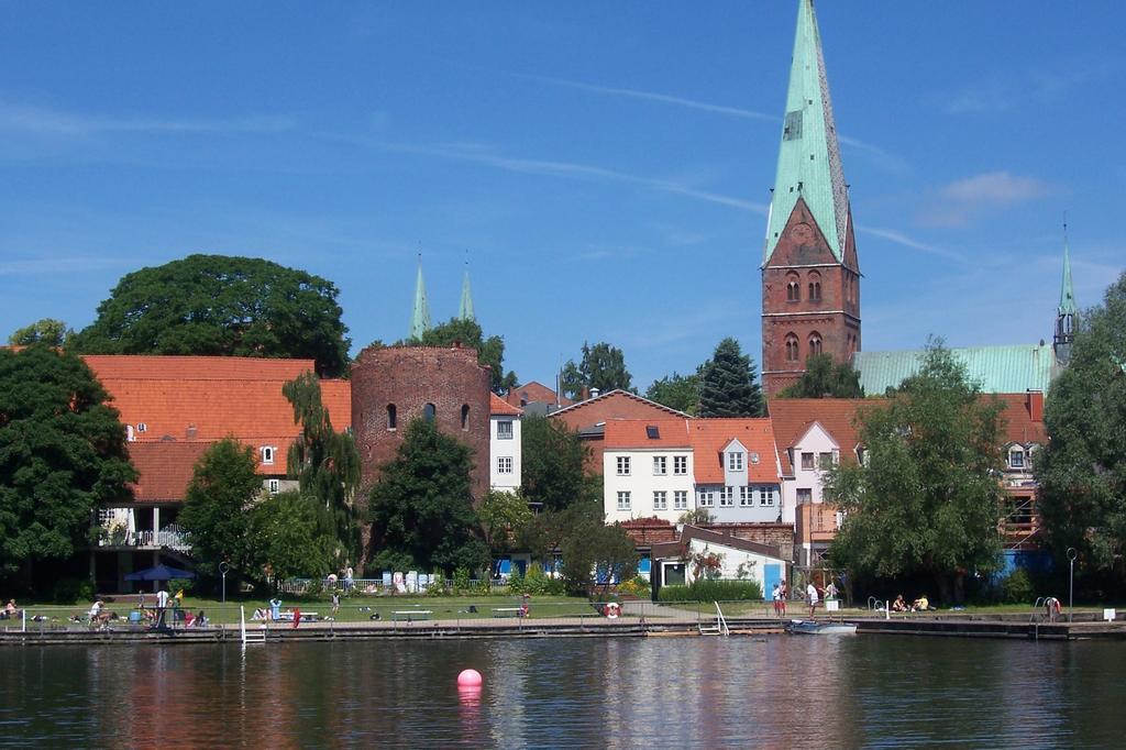 Gastehaus Am Krahenteich Villa Lübeck Værelse billede